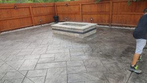 Outdoor Fire Pit & patio design